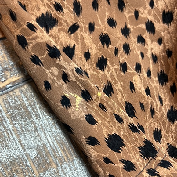 Vintage Lillie Rubin silk animal print top. Size 6. - Picture 6 of 8